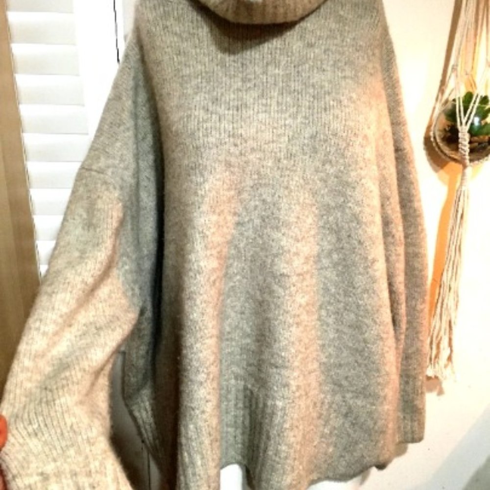 Oversize plus size 1XL sweater